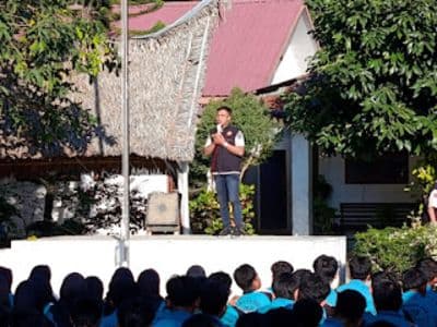 pegiat_pendidikan_ajak_pelajar_di_hamparan_perak_tak_terlibat_geng_motor_dan_begal
