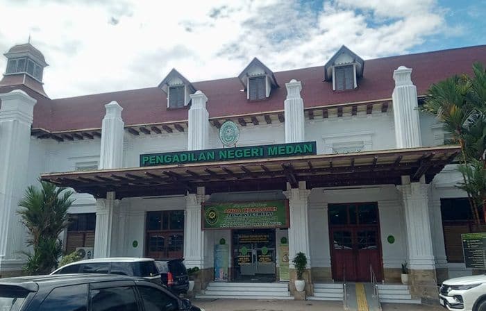 renovasi_gedung_pn_medan_rampung_tepat_waktu_isu_penalti_dan_tukang_kabur_dibantah