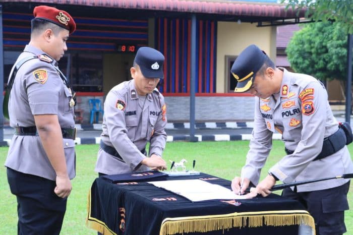 tiga_kasat_di_polres_labuhanbatu_diganti_siapa_saja