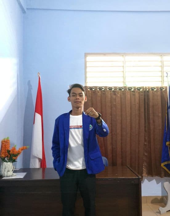 bem_universitas_efarina_kritik_program_mbg_soroti_prioritas_pendidikan_dan_nasib_guru_honorer