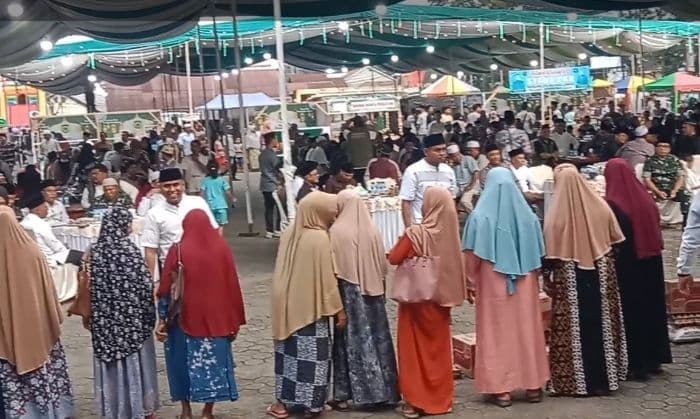 pemkab_palas_gelar_ramadan_fair_2026_di_lapangan_merdeka_sibuhuan_