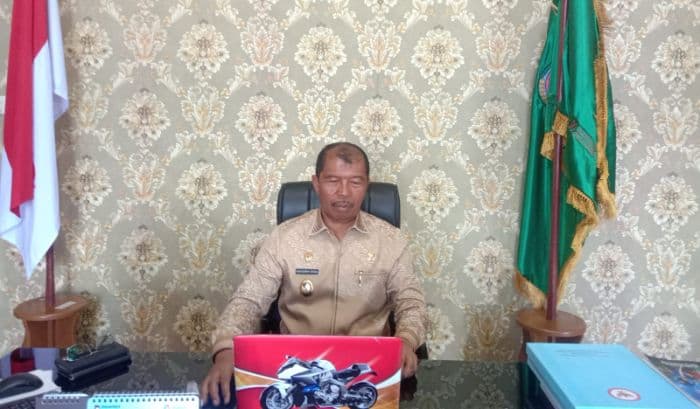 pemkab_toba_tegaskan_tidak_ada_larangan_keluarga_kades_jadi_perangkat_desa