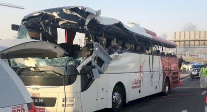 bus_pembawa_jemaah_umrah_ri_kecelakaan_dan_terbakar_6_wni_tewas