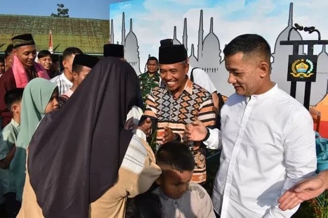 danrem_023ks_ajak_perkuat_persatuan_tni_dan_masyarakat_di_momentum_idulfitri_2026