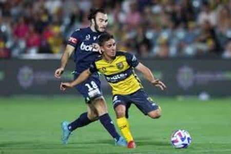 melbourne_victory_vs_central_coast_mariners_41_comeback_gila_juan_mata_bersinar