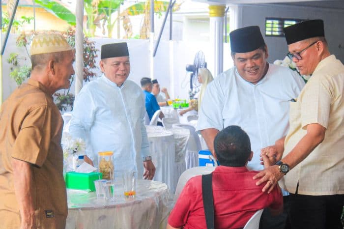 open_house_lebaran_2026_bupati_labuhanbatu_perkuat_silaturahmi_dengan_warga