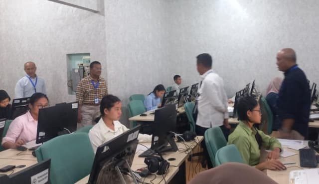 25898_peserta_perebutkan_6264_kuota_masuk_unimed_melalui_jalur_utbksnbt_2026