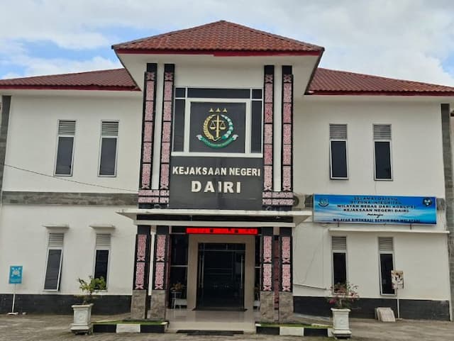 kejari_dairi_tegaskan_kasus_dugaan_korupsi_rp41_miliar_dlh_masih_berproses_belum_ada_penghentian_perkara