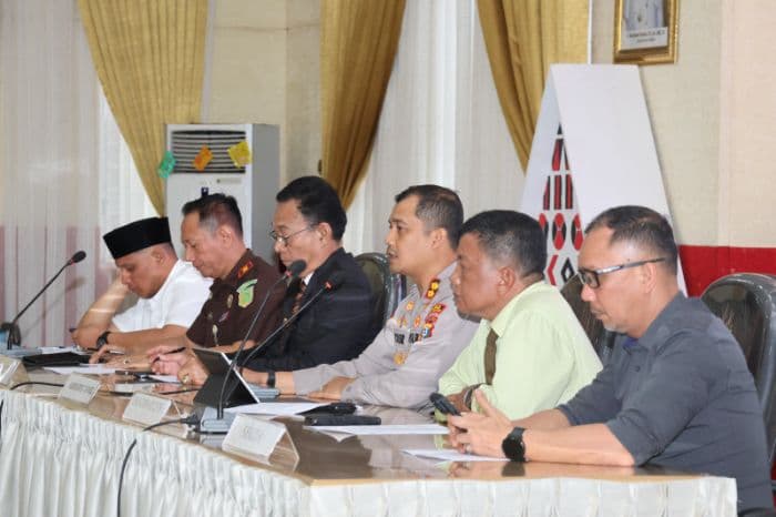 tapsel_bentuk_satgas_antipremanisme_cegah_gangguan_investasi_dan_program_strategis_