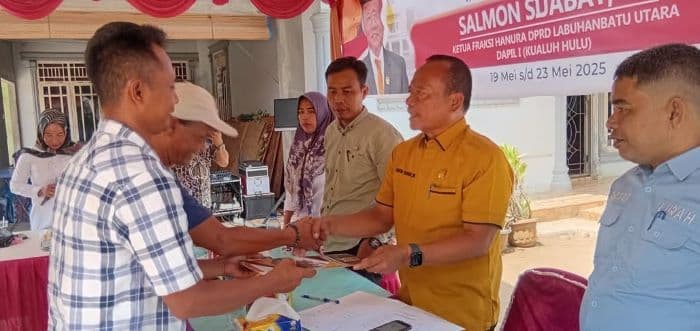 warga_kampung_ayu_kembali_keluhkan_infrastruktur_jalan_kepada_anggota_dewan_