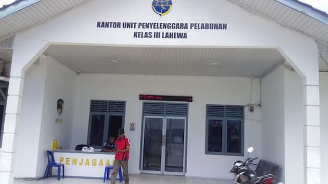 efisiensi_anggaran_bikin_kapal_patroli_kplp_lahewa_nganggur