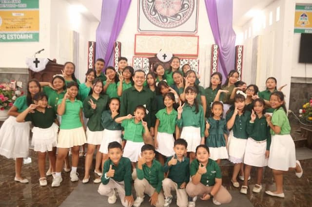 inggou_victory_promosikan_budaya_dan_seni_indonesia_di_beograd_serbia