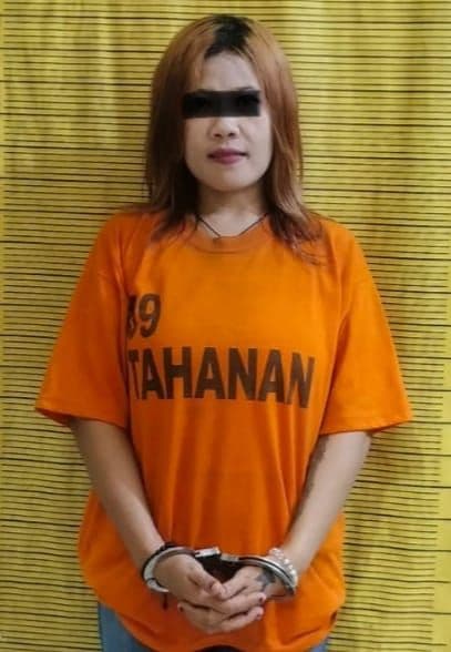 ibu_rumah_tangga_di_langkat_ditangkap_edarkan_ekstasi_polisi_temukan_8_butir