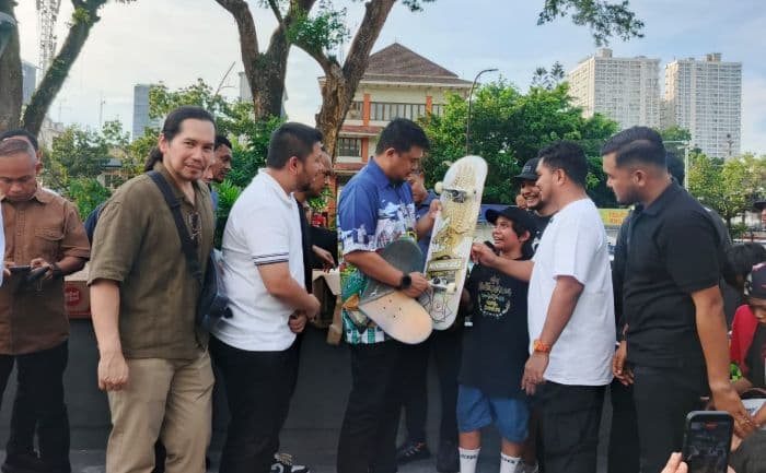 gubernur_bobby_janji_perbanyak_arena_skateboard_di_sumut_