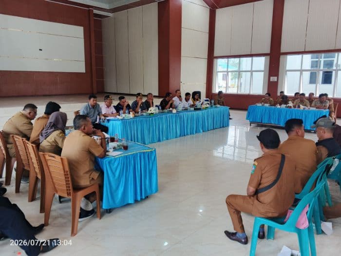 empat_opd_absen_dalam_rapat_evaluasi_tim_viii_dprd_simalungun