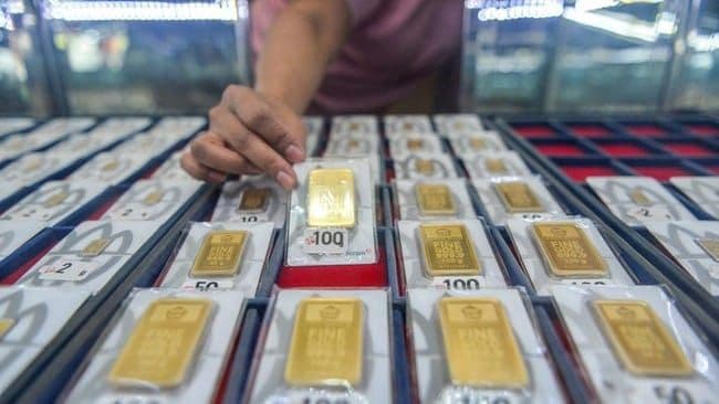 harga_emas_antam_anjlok_jadi_rp26_juta_per_gram_investor_tunggu_kebijakan_bi