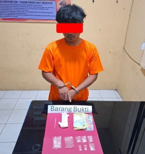 lagi_menunggu_pembeli_sabu_nami_ditangkap_polsek_bilahhilir