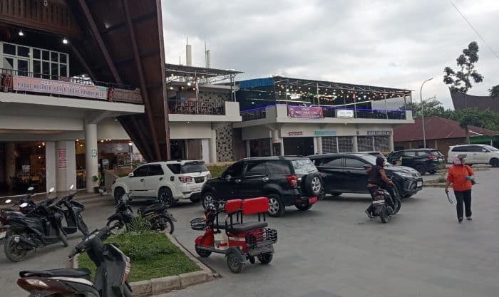 sejumlah_usaha_resmi_di_waterfront_city_pangururan_siap_dongkrak_pad_samosir_