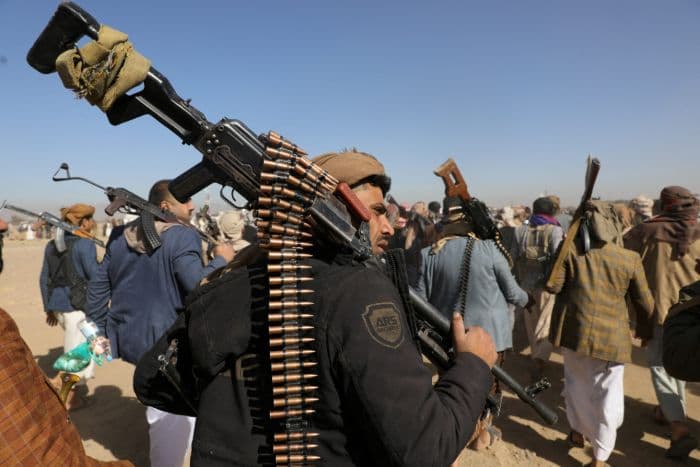 houthi_klaim_serang_bandara_dan_fasilitas_aramco_di_arab_saudi