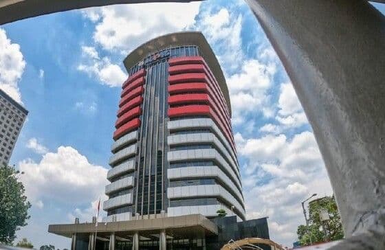 kpk_ott_rektor_unsoed_14_orang_diamankan