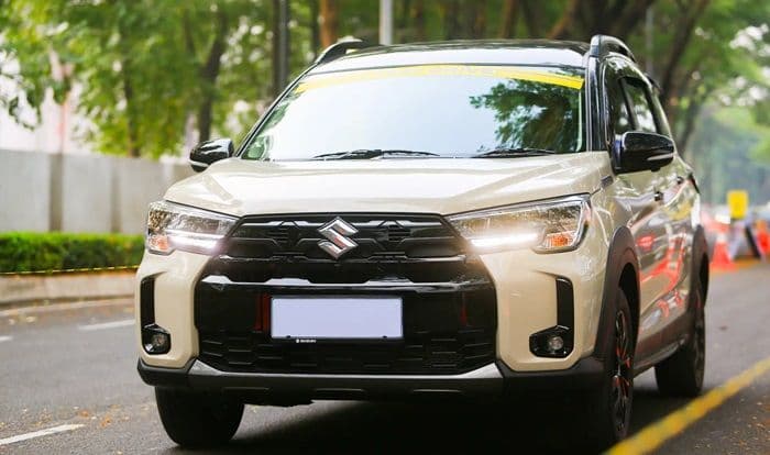 suzuki_xl7_terbaru_resmi_meluncur_mulai_dikirim_ke_konsumen_dan_ini_harganya