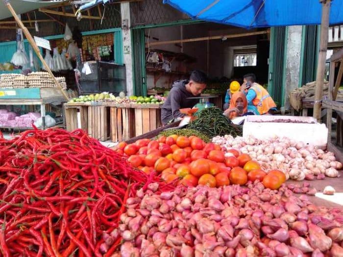 harga_cabai_merah_tembus_rp80_ribu_di_deli_serdang_warga_menjerit