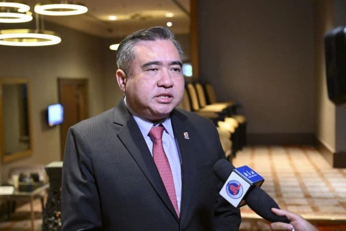 menteri_transportasi_malaysia_mengundurkan_diri