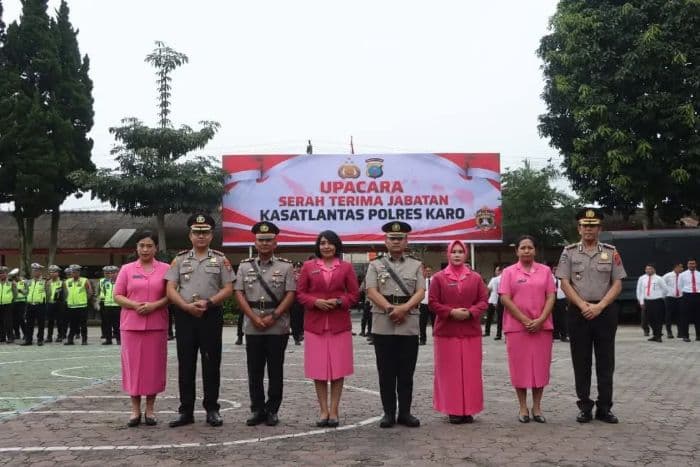 akp_andita_sitepu_promosi_jadi_kapolsek_tigalingga_iptu_feri_sigalingging_jabat_kasat_lantas_polres_karo