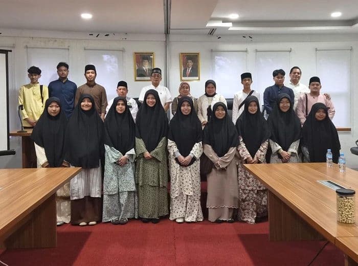 uinsu_sambut_8_mahasiswa_asing_asal_thailand_bekali_pelatihan_bahasa_indonesia_