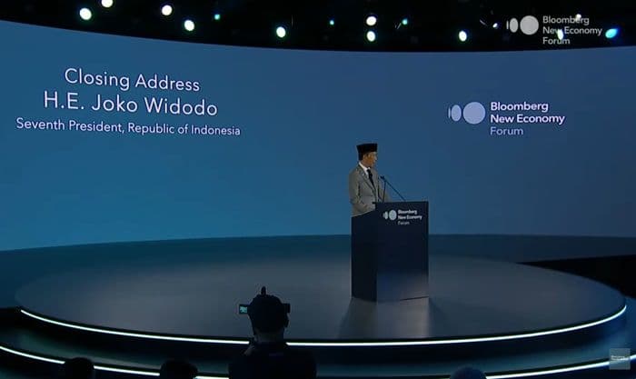 jokowi_di_bloomberg_new_economy_forum_julukan_sorotan_dan_pidato_kunci_yang_menggema