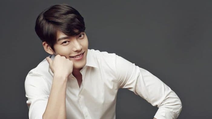 kim_woo_bin_kirim_surat_ke_penggemar