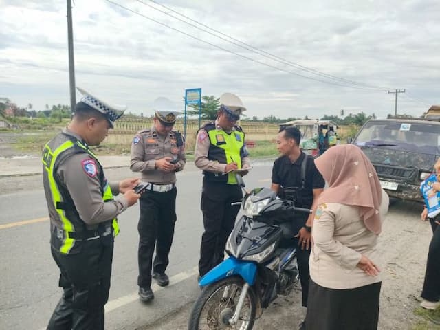mayoritas_pelanggar_operasi_zebra_toba_di_asahan_tidak_pakai_helm