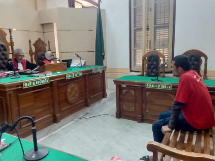 penabrak_mahasiswi_unimed_hingga_tewas_di_jalan_sumarsono_medan_divonis_50_bulan_penjara