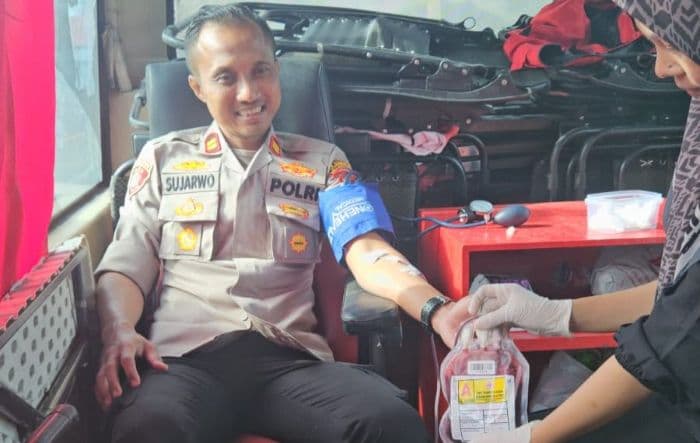 polsek_pantai_labu_lpa_dan_pmi_gelar_donor_darah_sambut_hari_anak_sedunia