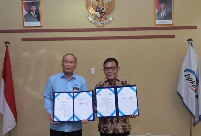 tiga_isi_nota_kesepahaman_pemkab_tapteng_dan_bpk_sumut