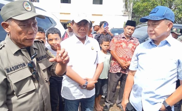 bupati_tapteng_ambil_alih_20_persen_lahan_sawit_yang_tidak_menguntungkan_warga
