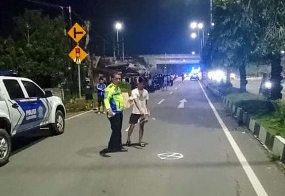 kecelakaan_maut_di_simpang_tol_kwala_bingai_stabat_dua_remaja_tewas