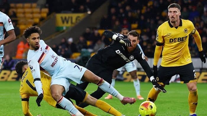 wolves_kembali_tertunduk_lewispotter_bawa_brentford_menang_20_di_molineux
