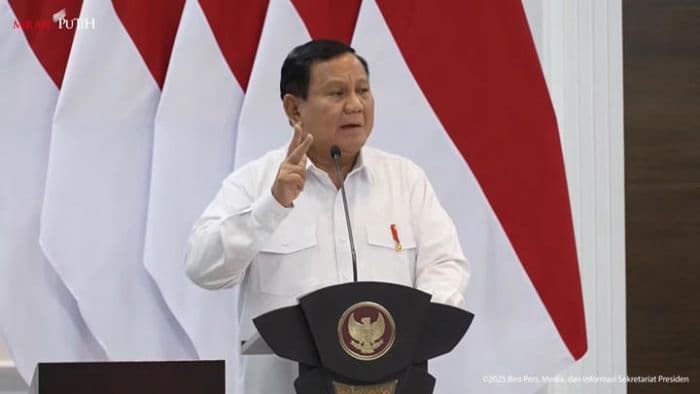 prabowo_akhir_2025_semua_anak_indonesia_nikmati_makan_bergizi_gratis