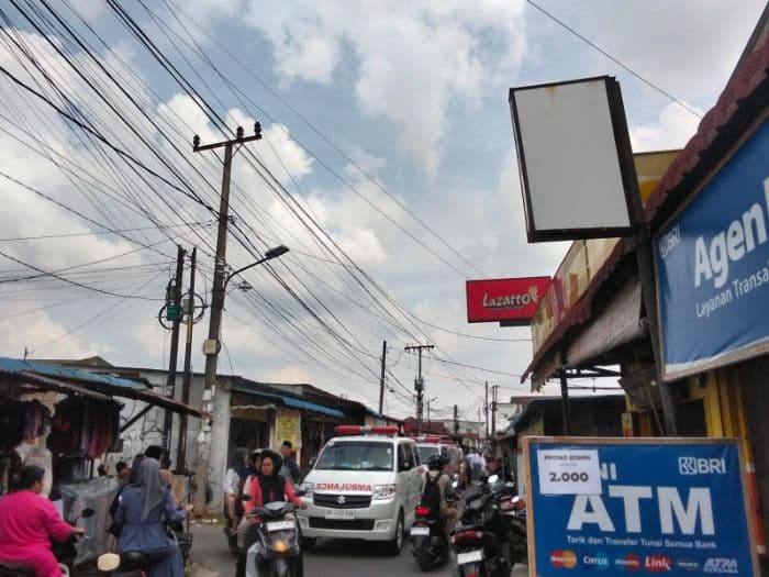 korban_kecelakaan_avanza_tertabrak_ka_di_tebing_tinggi_dimakamkan_ada_anak_empat_tahun_tewas
