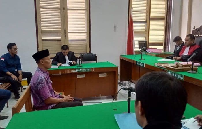 korupsi_dana_bos_dan_spp_mantan_kepala_smkn_1_pancur_batu_dituntut_dua_tahun_penjara