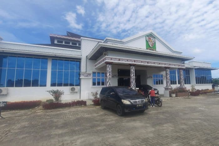 pemkab_simalungun_tunggu_kepastian_pembatalan_pemotongan_dana_transfer_2026