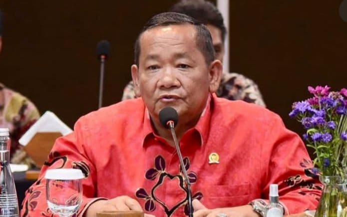 taat_perintah_megawati_8_kepala_daerah_kader_pdip_sumut_tidak_ikut_retreat