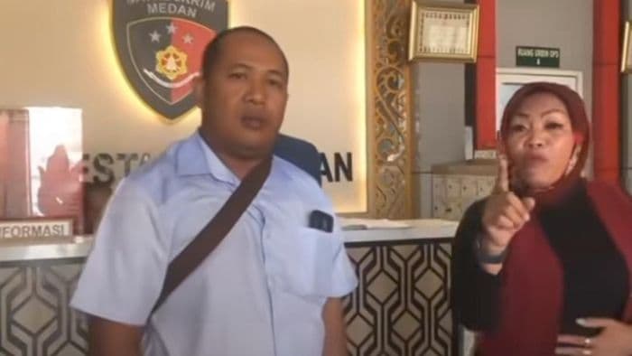 laporan_penggelapan_mobil_mandek_sembilan_tahun_nama_plt_camat_disebutsebut