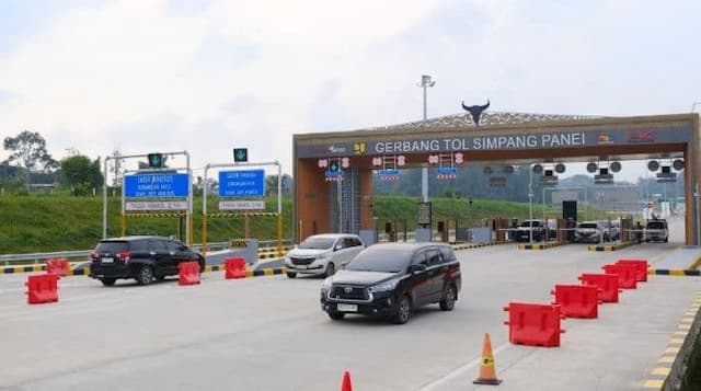 arus_lebaran_2026_memuncak_simpang_panei_simalungun_sempat_padat_tol_sinaksak_ramai_lancar