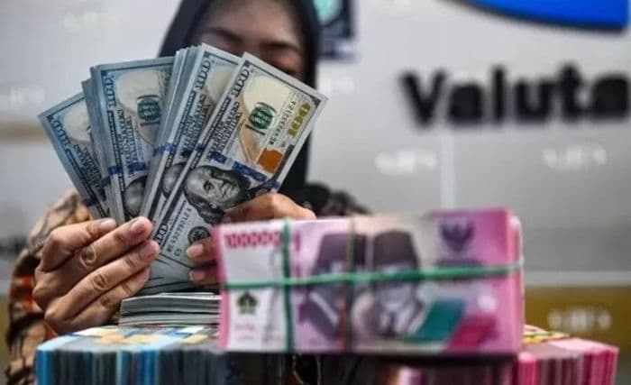 dolar_as_kembali_perkasa_tembus_rp16861