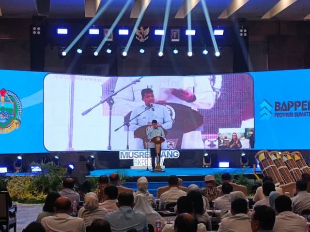dana_rehabilitasi_bencana_sumut_naik_jadi_rp23_triliun_bobby_nasution_ucapkan_terima_kasih_ke_mendagri