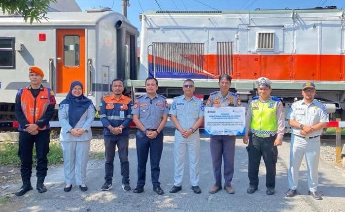 jasa_raharja_pasang_palang_pintu_ka_di_binjai_tekan_risiko_kecelakaan_di_tiga_titik_rawan