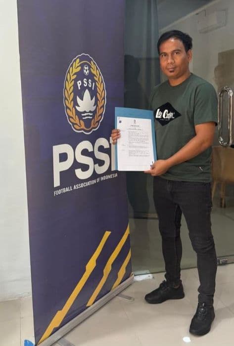 johan_f_simanjuntak_ditunjuk_sebagai_plt_ketua_askot_pssi_pematangsiantar