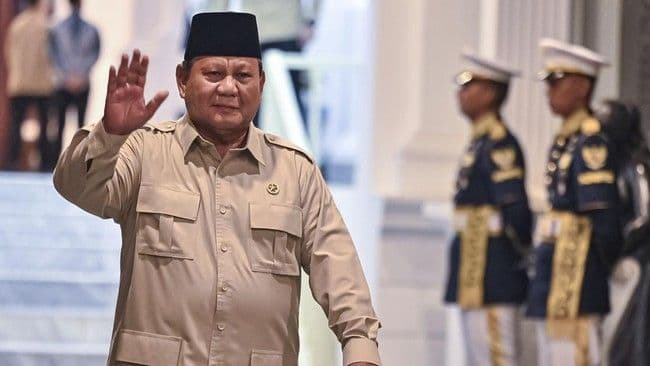 prabowo_panggil_dudung_dan_luhut_ke_istana_bahas_pertahanan_dan_ekonomi_di_tengah_ketidakpastian_global